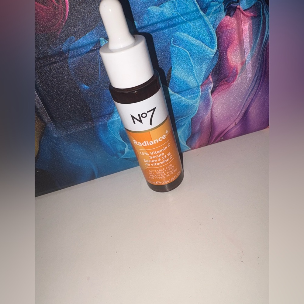 No7 Radiance Vitamin C Serum